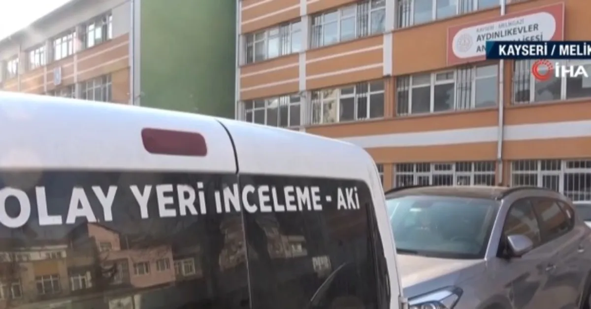 Okula yorgun mermi isabet etti!