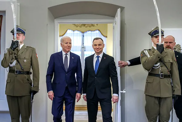 joe-bidenden-rusyaya-insanliga-karsi-suc-isleniyor-1676999232876.jpg Joe Biden: Ukrayna Rusya için asla bir zafer olmayacak - 1