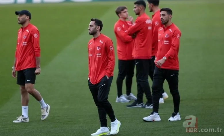 Montella rüzgarı arkasına aldı! İşte Türkiye’nin Letonya maçındaki ilk 11’i! Sacha Boey hakkında çarpıcı açıklama 10