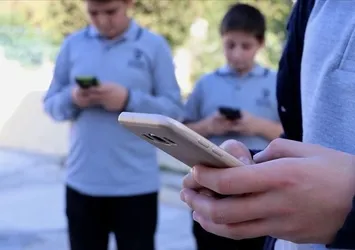 Brezilya'da okullarda cep telefonu yasağı!