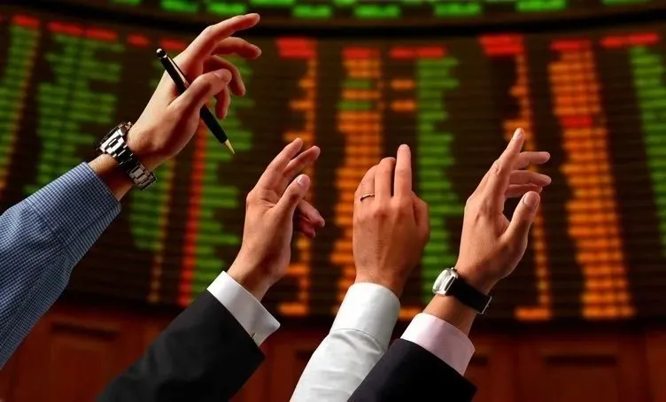 From waiter to stock manipulator! They made a deal with the boss and robbed a small investor