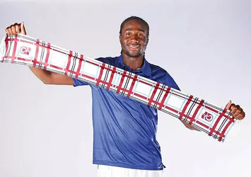 Eski Trabzonsporlu futbolcu Sol Bamba kansere yakalandı