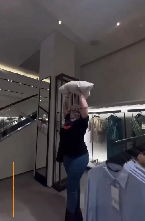 İspanyol markası ZARA’ya unutulmayacak Gazze dersi! Avusturalya’da sıra dışı boykot: Soykırımın kanlı yüzü böyle gözler önünü serildi