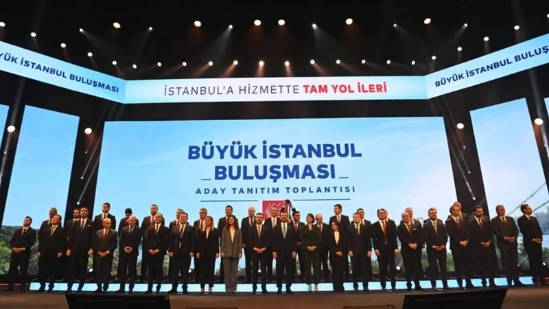 CHP İstanbul Büyükşehir ve ilçe belediye başkan adayları kimler oldu? İşte CHP’nin ilçe ilçe belediye başkan adayları…