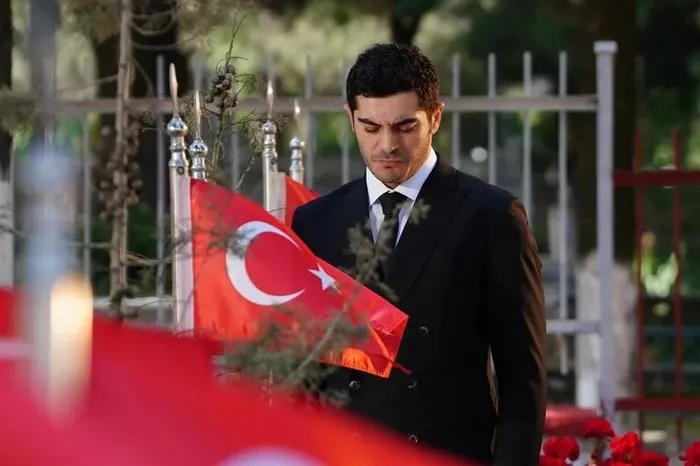 1726480823816.jpeg Bir Gece Masalı'nda Mahir yeni bir kararın eşiğinde! - 1