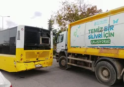 Silivri’de İETT otobüsü ile çöp kamyonu çarpıştı