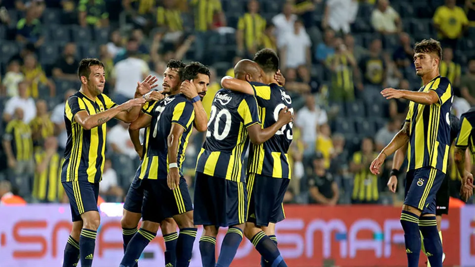 Fenerbahçe'de kadro krizi!