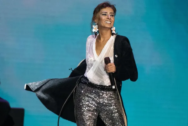 Motosikletli sürücüye çarpan Yıldız Tilbe hakkında karar çıktı!