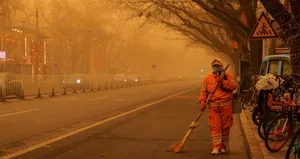 Güney Kore’de toz fırtınası etkili oluyor