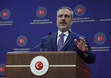 Bakan Fidan'dan İsrail'i destekleyen ülkelere net mesaj! "Tutumlarını gözden geçirmeliler"
