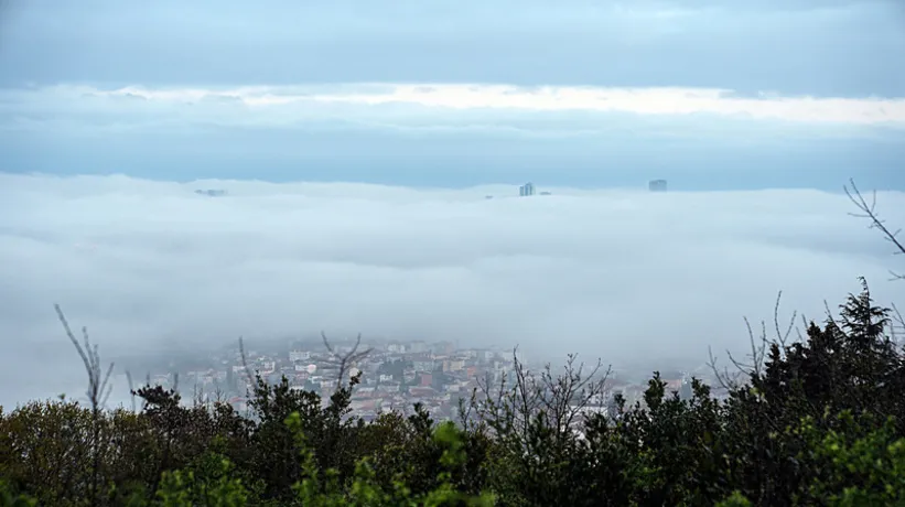 İstanbul sis altında! Sabiha Gökçen'de bazı seferler iptal edildi