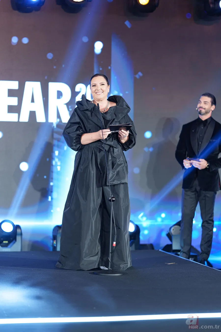 GQ Türkiye Men Of The Year’da şıklık yarışı! Sahneye damga vurdular 3