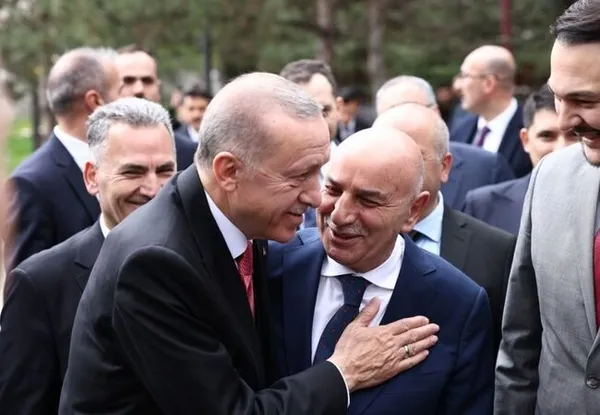 1707163866931.jpg Cumhur İttifakı'nın ABB Başkan adayı Turgut Altınok'tan Mansur Yavaş'a 'hizmet' ayarı: Keşke fotoğraf asmak yerine hizmet yapsaydı - 4