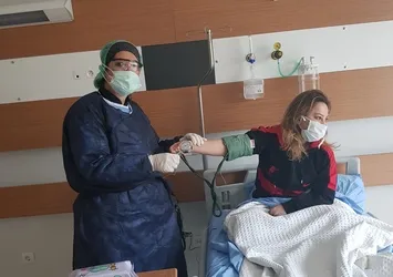 Dublin'den Sivas'a getirildi! Koronavirüs teşhisi konulan Ayten yaşadıklarını anlattı: Türkiye’ye gelmeseydim ölebilirdim