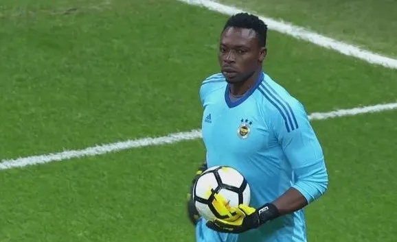 Fenerbahçe'nin oynatmadığı Carlos Kameni'yi Real Madrid istiyor - 1