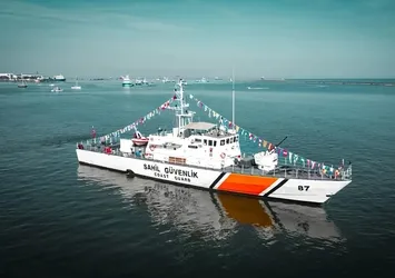 Samsun'da TCSG-87 gemisi ziyarete açıldı