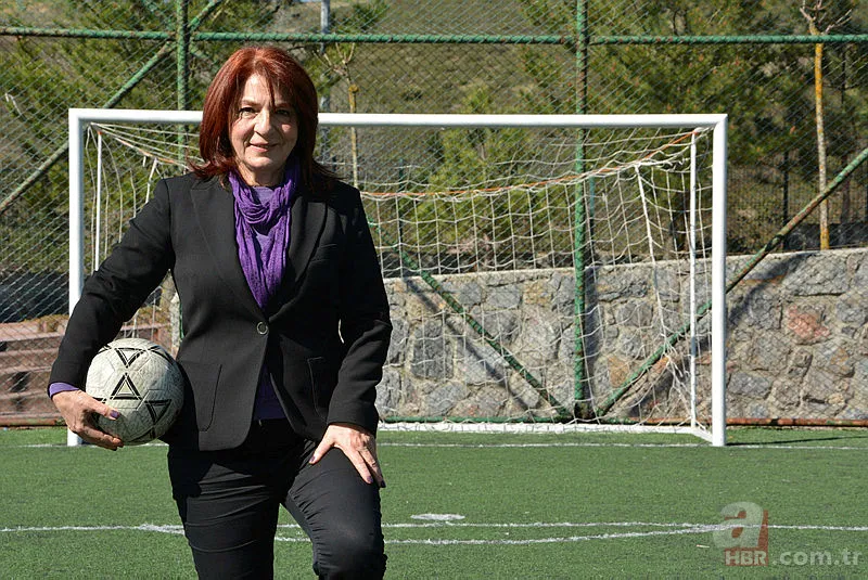 Güne damga vuran iddia! Lale Orta sözleri olay yarattı: VAR hakemine gidip... 1