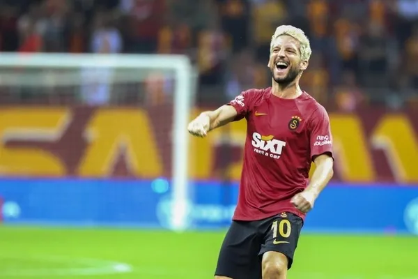 galatasaray-ile-mertens-birlikteligi-erken-bitiyor-yildiz-oyuncu-japonya-yolcusu-1667256193315.jpg Galatasaray ile Mertens birlikteliği erken bitiyor! Yıldız oyuncu Japonya yolcusu - 1