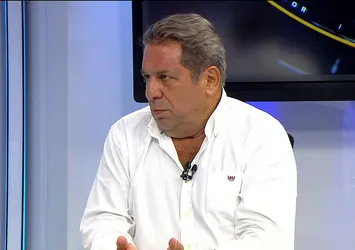 Erman toroğlu: Fırat Aydınus eski kaşar