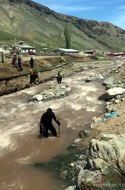 Babaya gösterdiler, yıkıldı! O anlar ortaya çıktı. 20