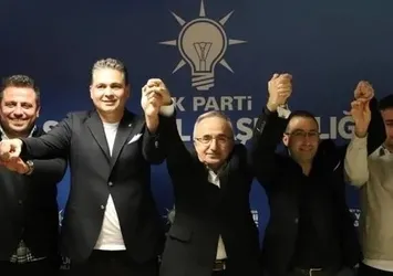 Samsun'da İYİ Parti'den istifa eden 11 kişi AK Parti'ye geçti