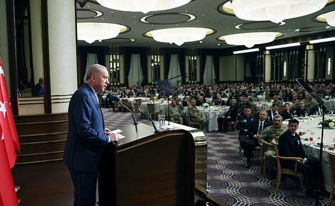 baskan-erdogandan-terorsuz-turkiye-mesaji-40-yillik-beladan-kurtuluyoruz-1741282334084.jpg Erdoğan, polis, jandarma, sahil güvenlik personeli ve güvenlik korucuları ile bir araya geldi | Fotoğraf-AA