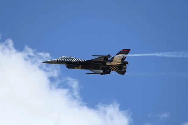 soloturk-kktc-gosteri-takvimi-2025-soloturk-gosterisi-nerede-ne-zaman-yapilacak-1745896730862.jpg A Haber Foto Arşiv