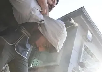 Canavar baba dehşet saçtı! Çocuklarının boynuna bıçak dayayıp eşini tehdit etti