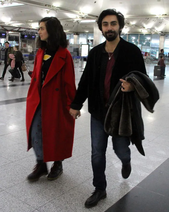Tuba Büyüküstün ve sevgilisi Umut Evirgen’den romantik yılbaşı tatili