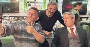 Vatandaşlar çile çekti başkan alem yaptı!
