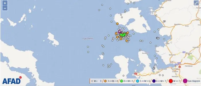 İzmir'deki peş peşe depremler! Korkutan uyarı: Bu bölge 6.8- 6.9 büyüklüğünde bir deprem üretmeye gebe - 1
