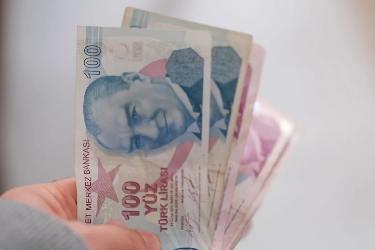 temmuz-2026-emekli-promosyonlari-guncellendi-hangi-banka-ne-kadar-veriyor-1783160609876.jpg Ek ödeme fırsatlarıyla birlikte toplam promosyon tutarı maaşa göre değişiyor. (Foto: A Haber)