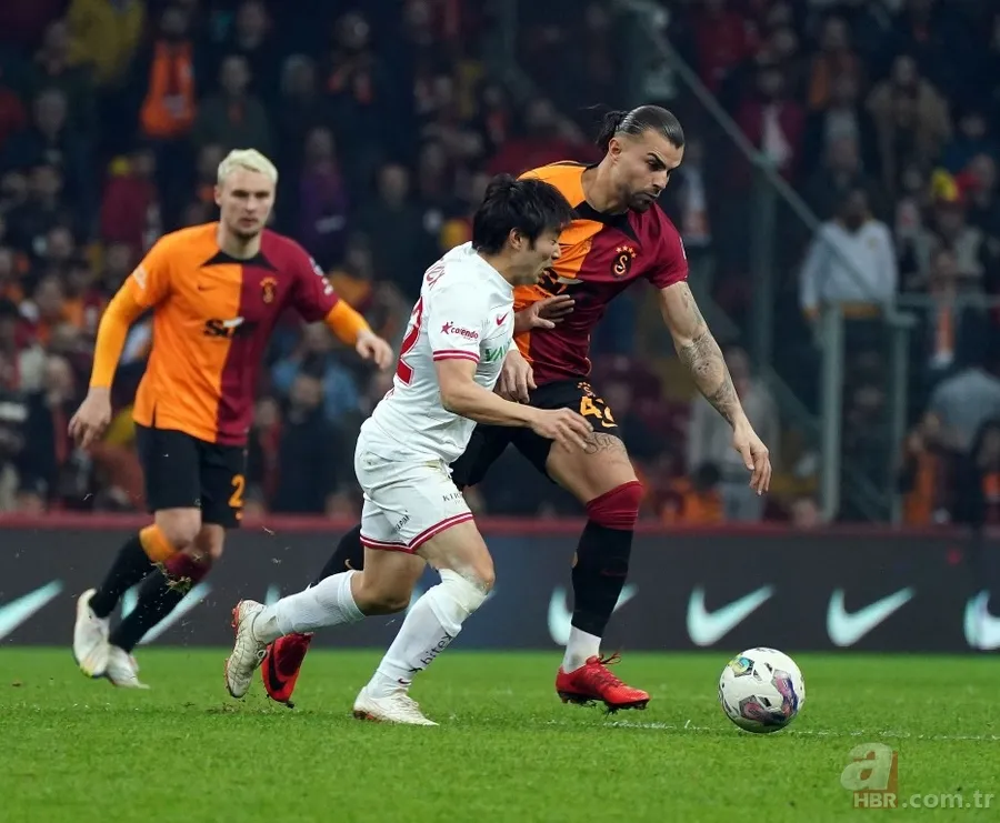 Okan Buruk'tan transfer sözleri: Çalışmalar var 5