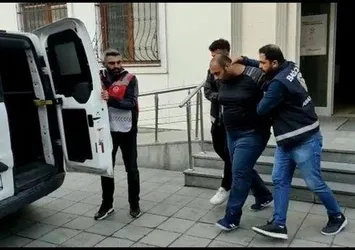 Bağcılar'da annesini canice katleden Ali Sayan'a ağırlaştırılmış müebbet hapsi talep edildi! Kafasını balkondan sokağa atmıştı | Beraatini talep etti