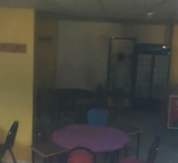 Şırnak’ta polis kumar oynanan oyun salonunu kepçeyle bastı - 3