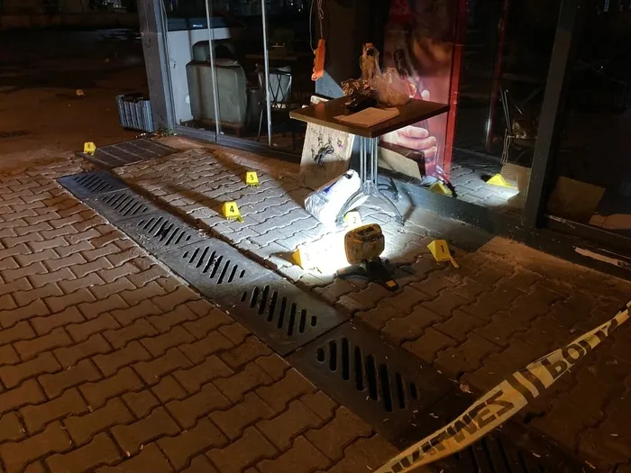 İzmir’de silahlı çatışma: 2 yaralı - 1