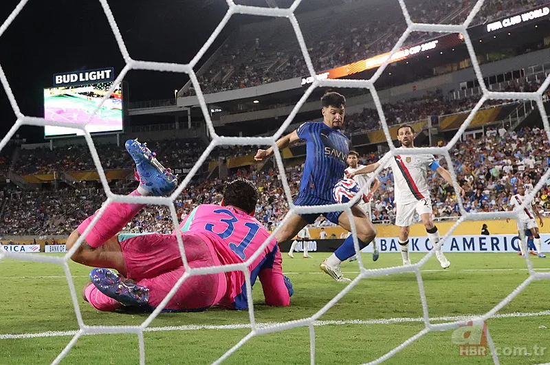 Cimbom'da Ederson sesleri! İşte yıldız isme teklif edilen ücret 7