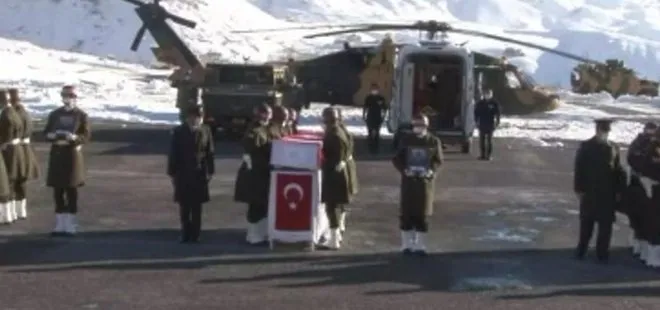 Hakkari’de şehit askerler için tören düzenlendi