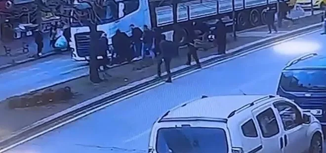 İstanbul’da feci kaza! Yaşlı kadın TIR’ın altında kalarak can verdi