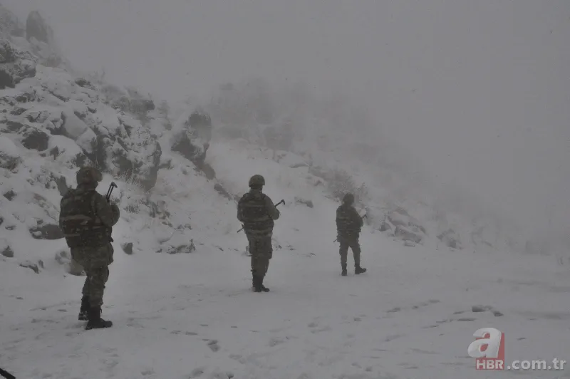 7 üs bölgesi kuruldu! Geçiş yolları ateş altında... 18