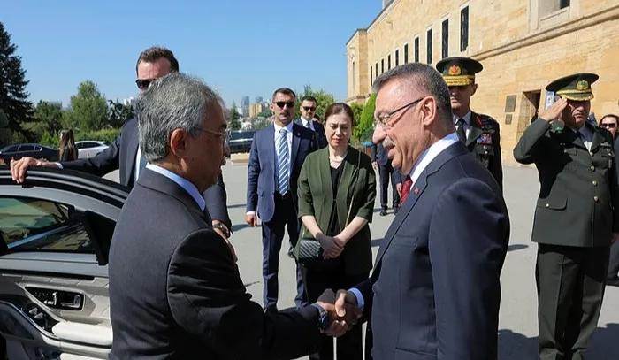 Başkan Erdoğan’dan Malezya Kralı Al-Mustafa Billah Şah’a Devlet Nişanı