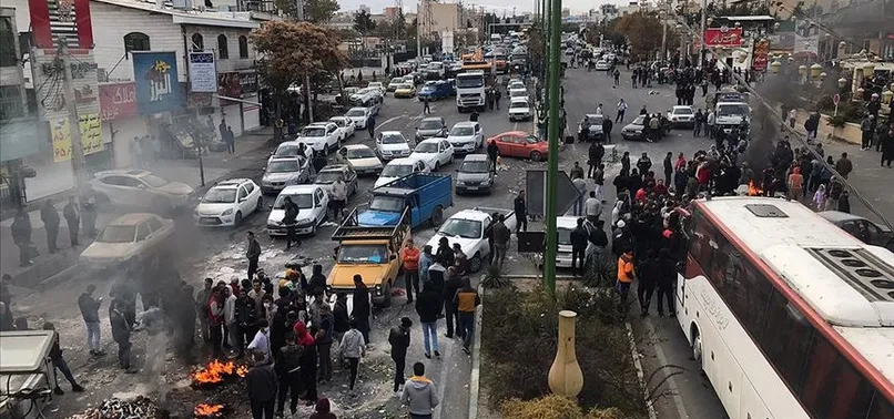 Son dakika: ABD ve İngiltere'nin ardından İsrail'den İran'daki gösterilere destek!