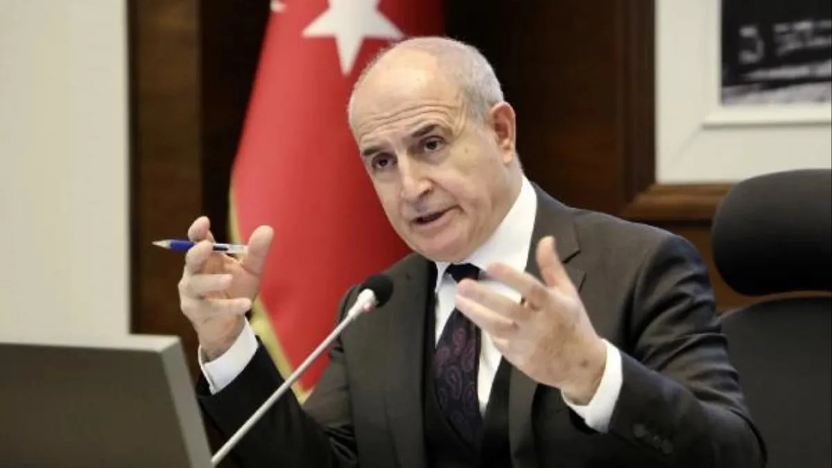 CHP'li Belediye Başkanı Akgün'den Türk milletine hadsiz sözler: "İyisini yapamayız" | Vatandaşlardan tepkiler çığ gibi: Kendini ifade etmiş