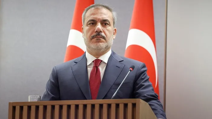 katil-israil-kana-doymuyor-hamas-lideri-ismail-haniyyenin-3-oglu-ve-bazi-akrabalari-hayatini-kaybetti-1712766243169.jpeg