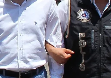 Eski Bursa Valisi ile eski İl Emniyet Müdürü gözaltında