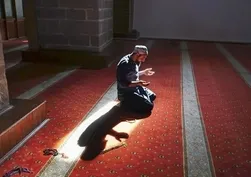 Varoluşun şifreleri: Dindarlık ve tebessümün gizemli bağı