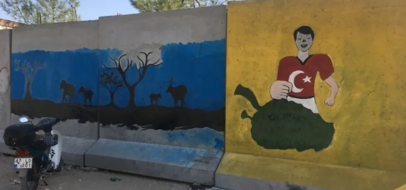 Beton bariyerleri sanat eserine dönüştürdüler