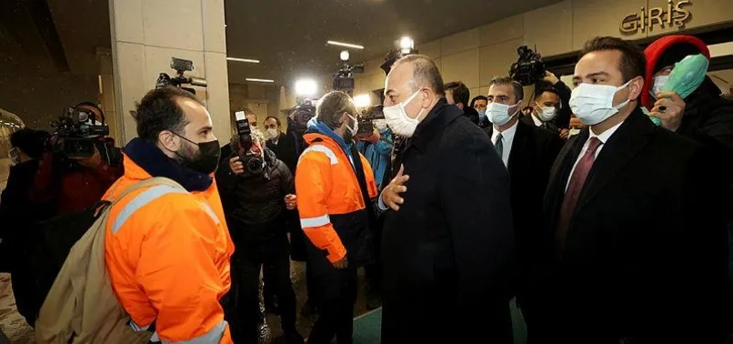 Kurtarılan Türk gemiciler İstanbul'a getirildi!