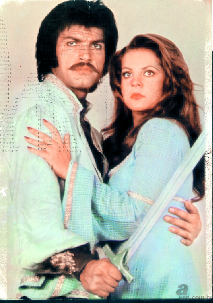 Yeşilçam'ın usta ismi Fatma Girik 40 yıl sonra aynı pozu verdi 20