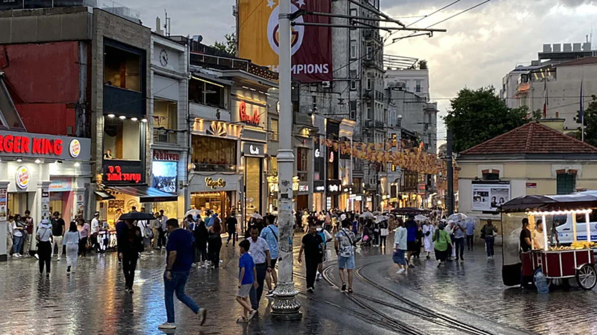 Sağanak yağış geri dönüyor! Haritalara yansıdı! Meteoroloji'den son dakika uyarısı...